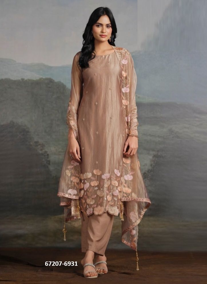 ARNICA - Catalog # 67207 (Set of 6 Semi-Stitched / Un-Stitched Suits) ARNICA - Catalog # 67207 (Set of 6 Semi-Stitched / Un-Stitched Suits)