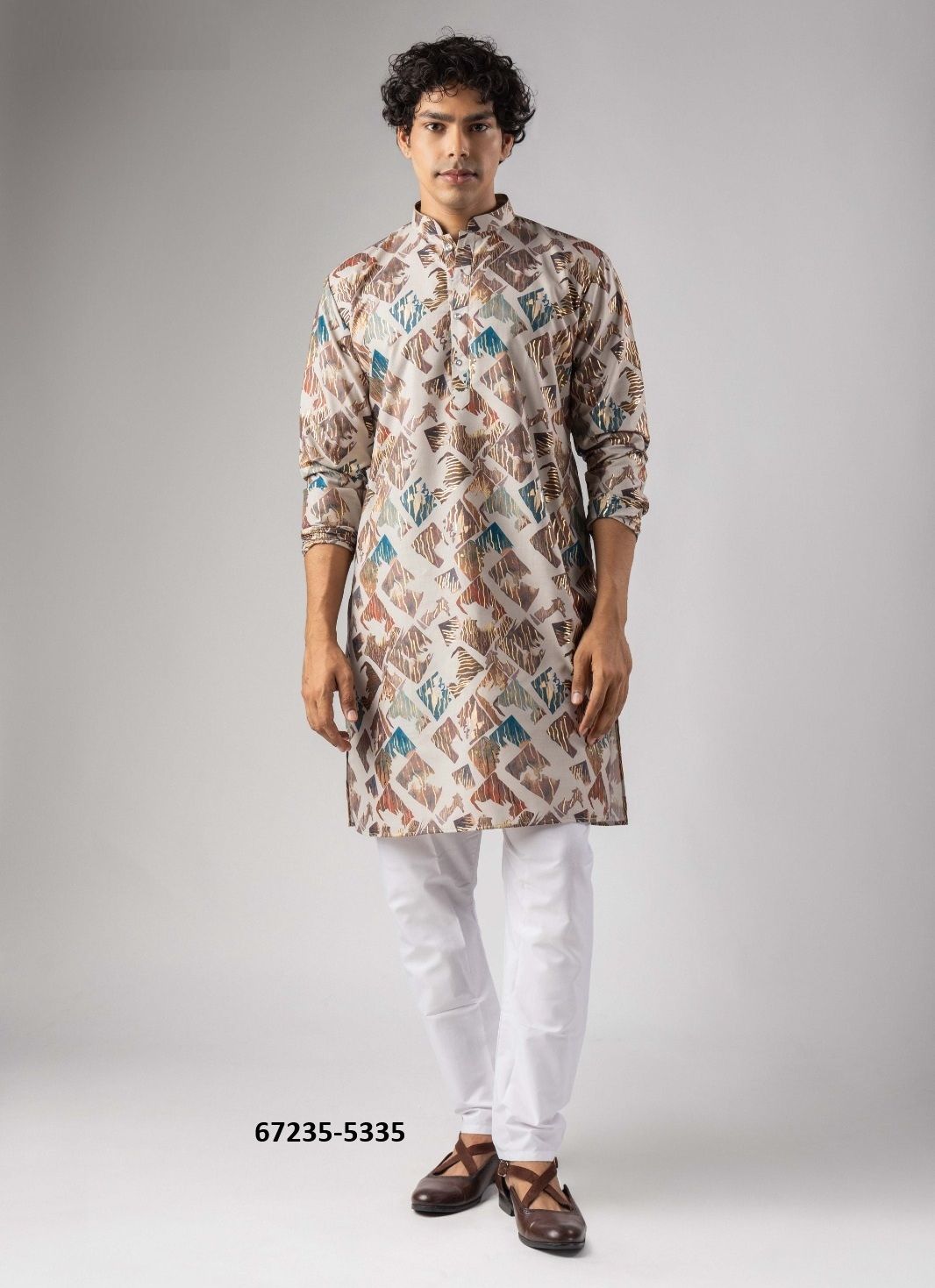 MEN'S TRADITIONAL KURTA 8 - Catalog # 67235 (Set of 6 Men's Ethnic Wear) MEN'S TRADITIONAL KURTA 8 - Catalog # 67235 (Set of 6 Men's Ethnic Wear)