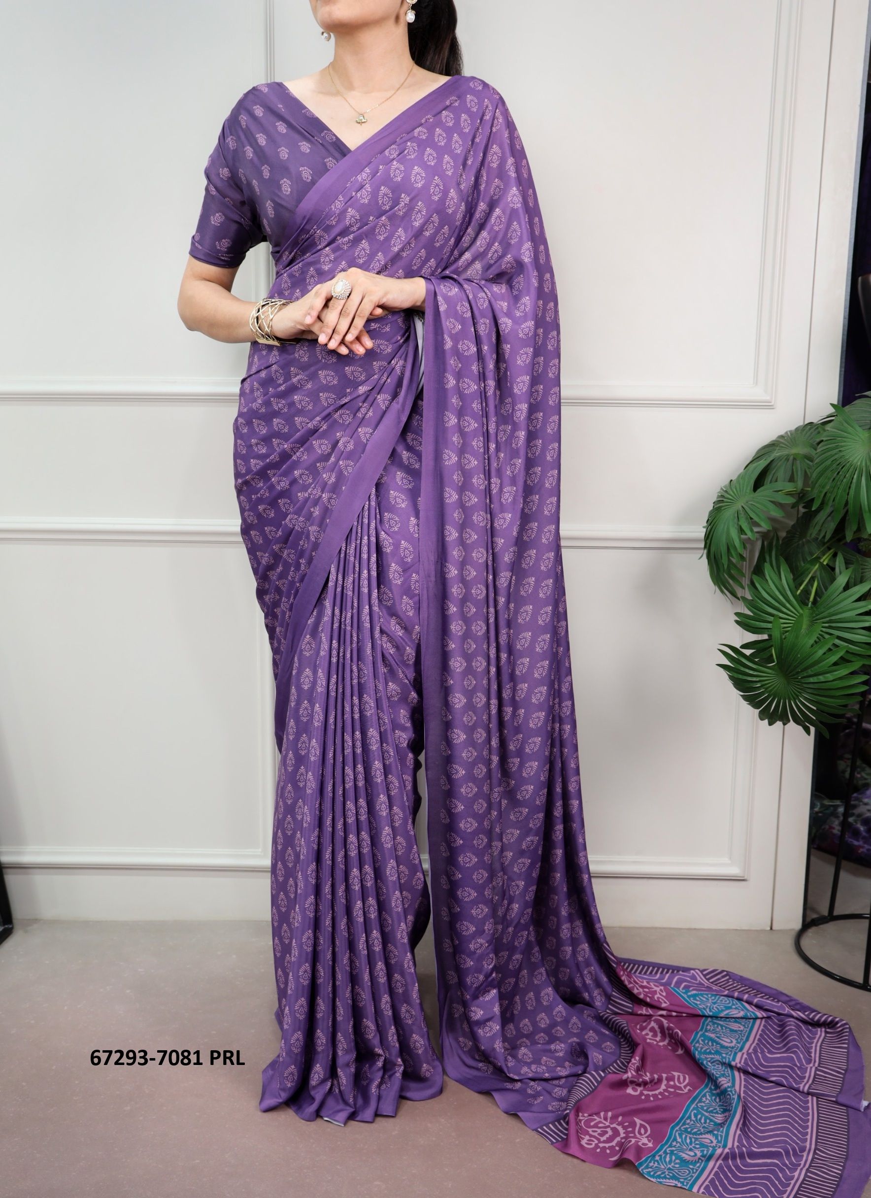 DESIGN 7081 - Catalog # 67293 (Set of 5 Sarees) DESIGN 7081 - Catalog # 67293 (Set of 5 Sarees)