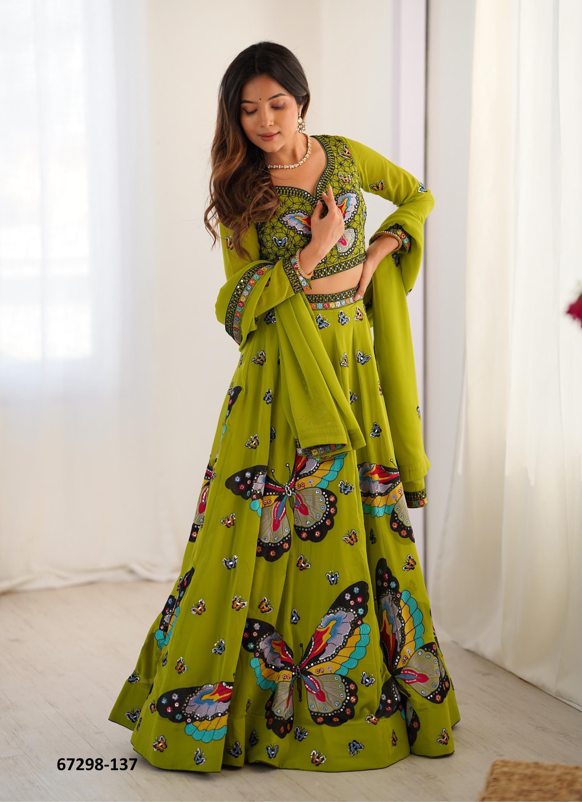 DESIGN 136 - Catalog # 67298 (Set of 20 Semi-Stitched Lehengas) DESIGN 136 - Catalog # 67298 (Set of 20 Semi-Stitched Lehengas)