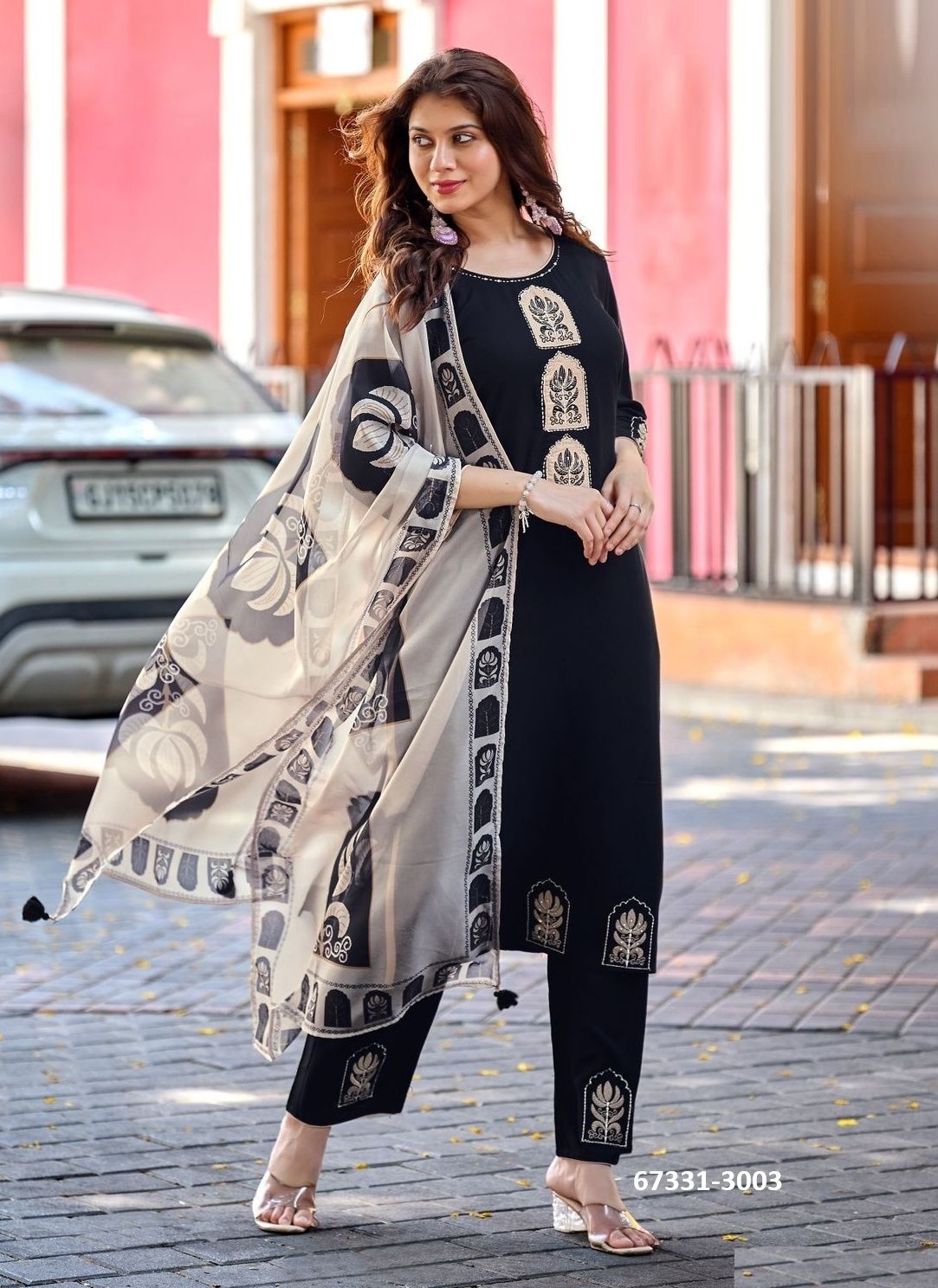GULLY BOY - Catalog # 67331 (Set of 4 Readymade Salwar Suits)