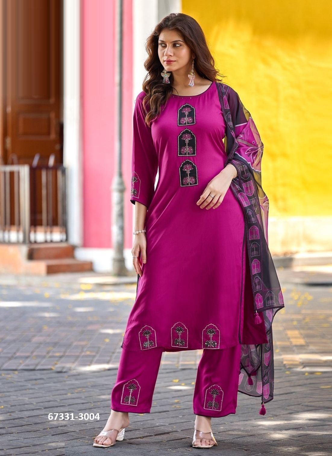 GULLY BOY - Catalog # 67331 (Set of 4 Readymade Salwar Suits)