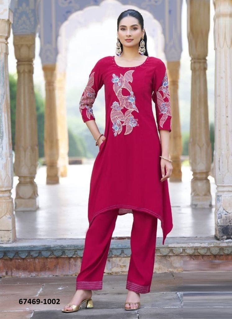 LASHKARAA - Catalog # 67469 (Set of 4 Tops With Bottoms)