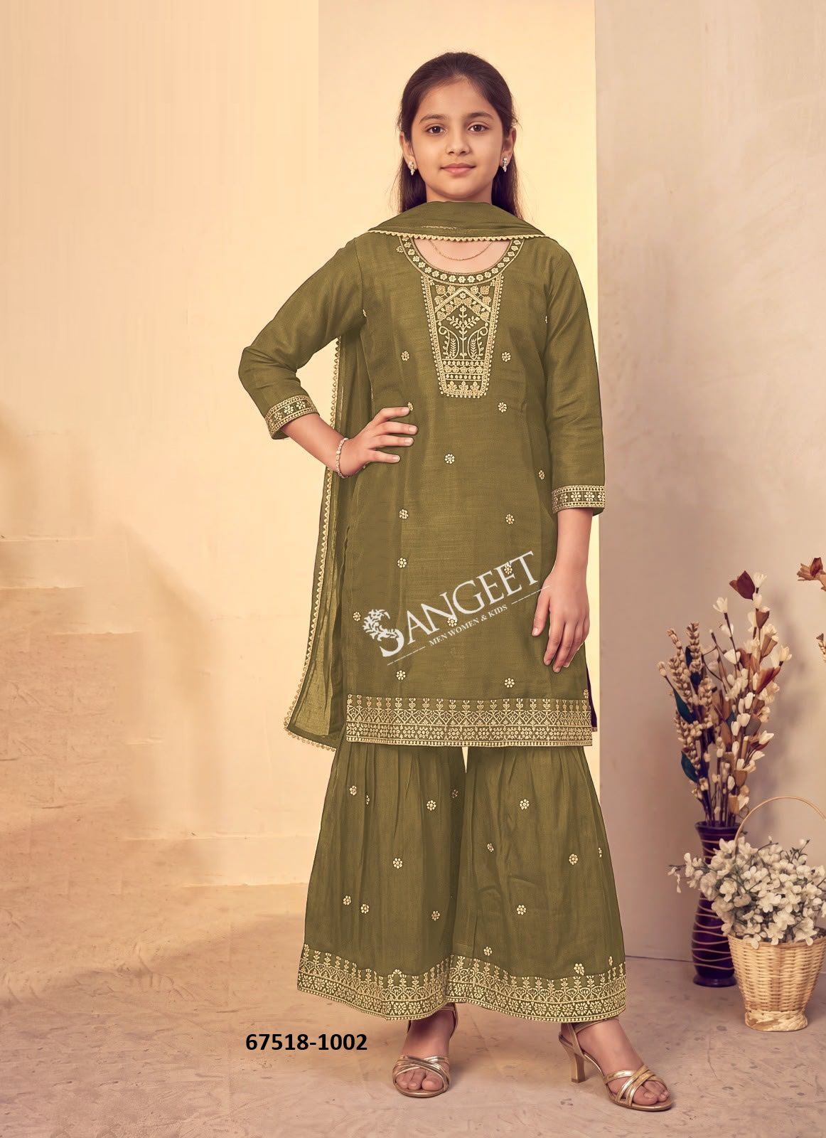 FATHIMA KIDS GHARARA - Catalog # 67518 (Set of 6 Readymade Salwar Suits) FATHIMA KIDS GHARARA - Catalog # 67518 (Set of 6 Readymade Salwar Suits)