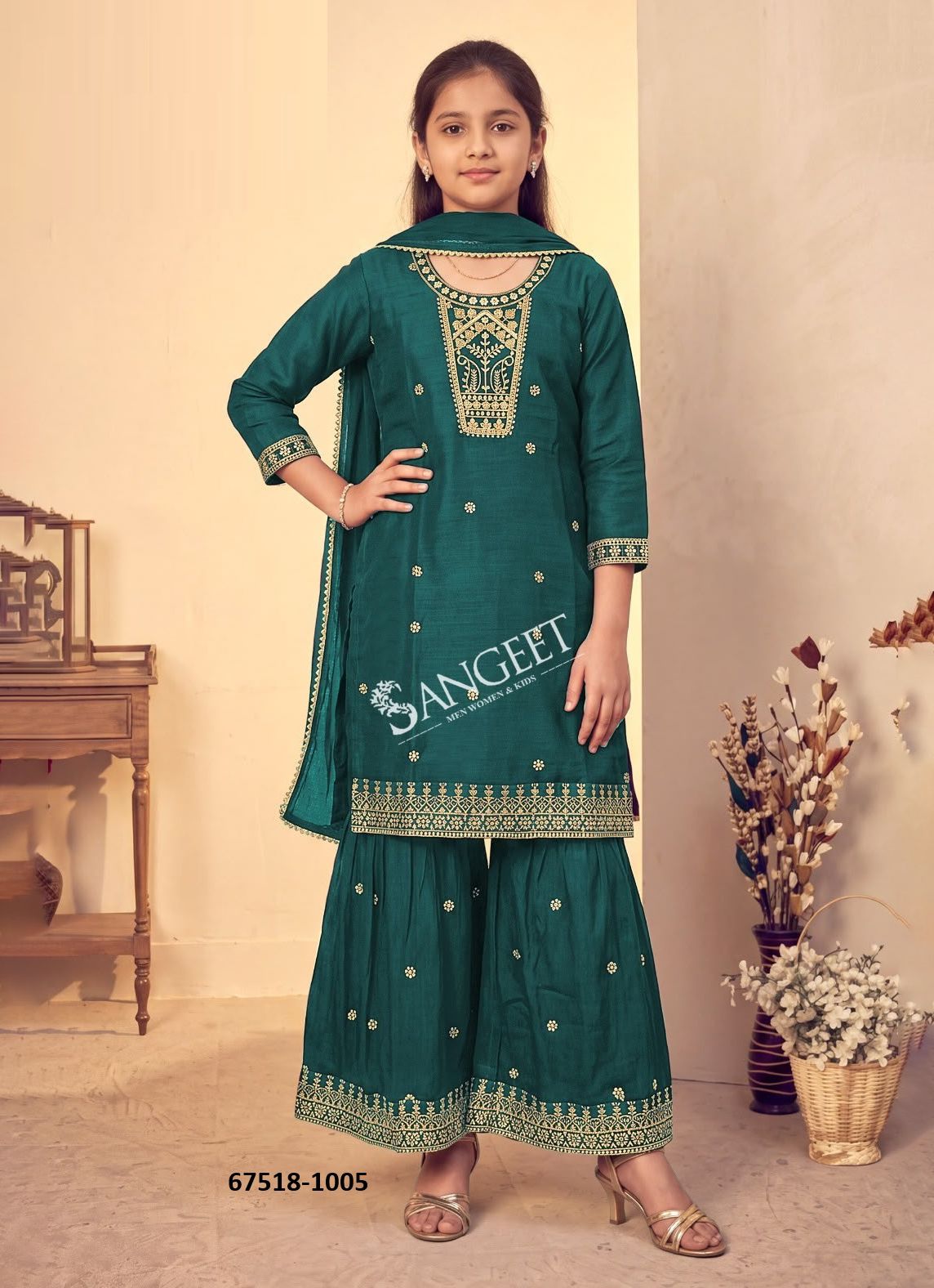 FATHIMA KIDS GHARARA - Catalog # 67518 (Set of 6 Readymade Salwar Suits) FATHIMA KIDS GHARARA - Catalog # 67518 (Set of 6 Readymade Salwar Suits)