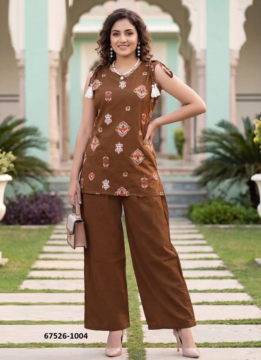 NAYRA 1 - Catalog # 67526 (Set of 4 Tops With Bottoms) NAYRA 1 - Catalog # 67526 (Set of 4 Tops With Bottoms)