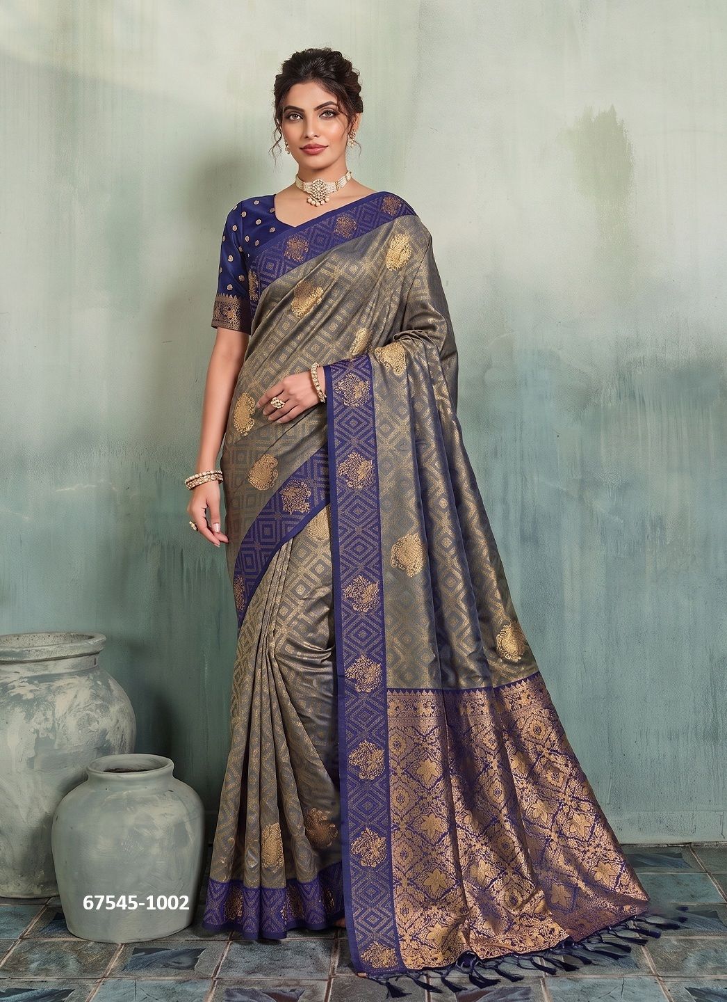 MANNAPURAM - Catalog # 67545 (Set of 8 Sarees)