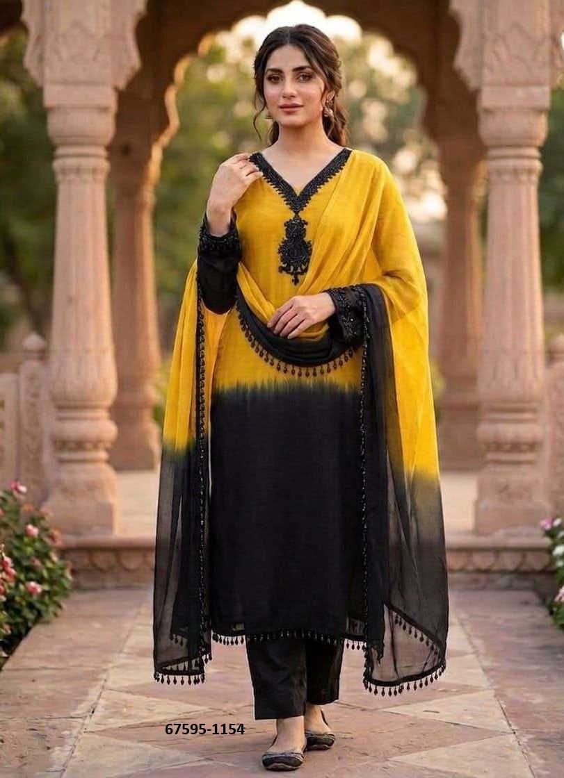 PADMASHREE - Catalog # 67595 (Set of 4 Readymade Salwar Suits) PADMASHREE - Catalog # 67595 (Set of 4 Readymade Salwar Suits)