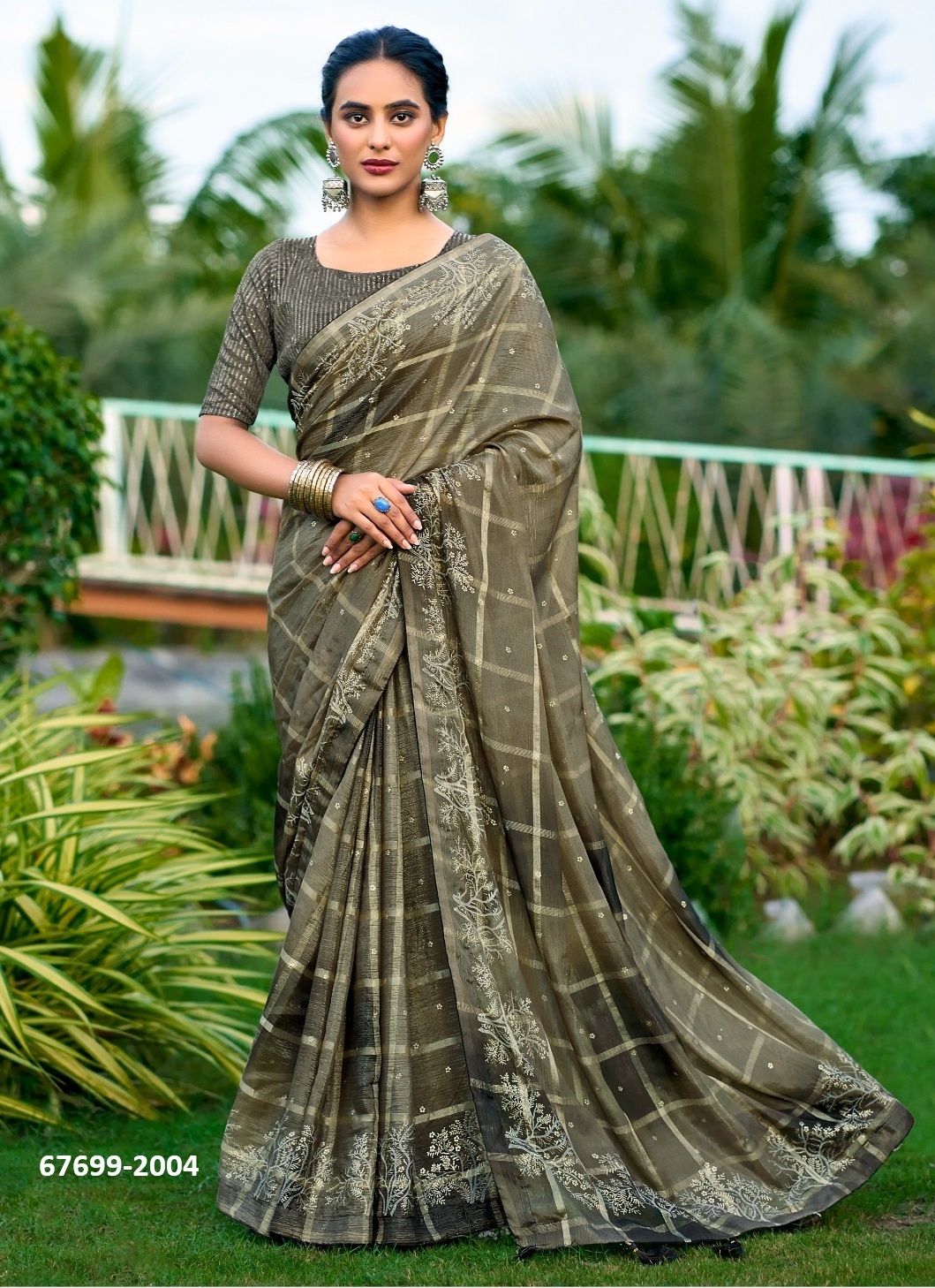 KLOOK - Catalog # 67699 (Set of 6 Sarees)