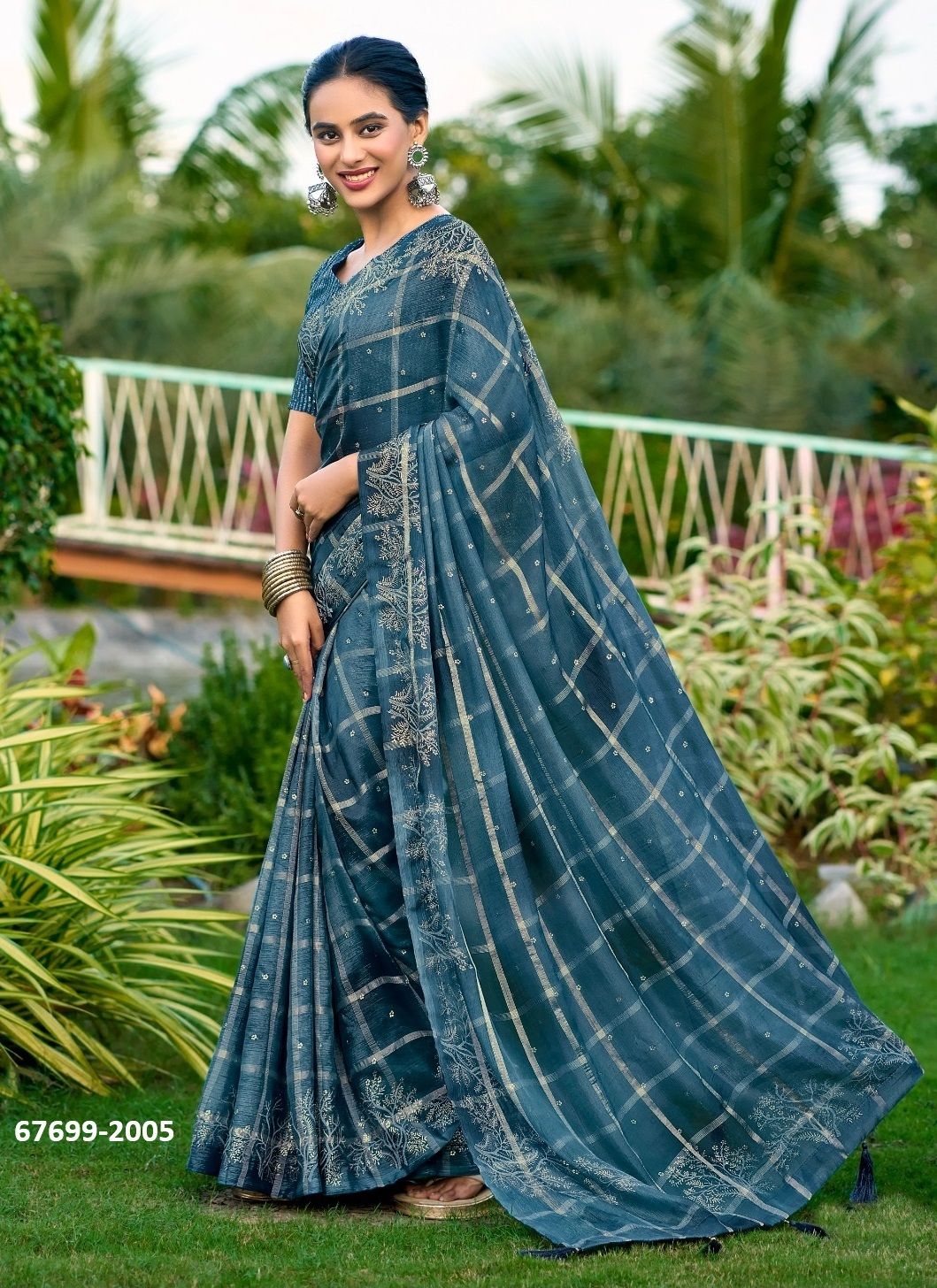 KLOOK - Catalog # 67699 (Set of 6 Sarees)