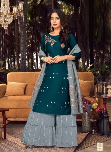 GHOOMER 2 - CATALOG # 40573 (SET OF 8 READYMADE SUITS)