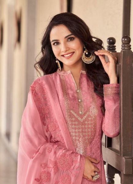 ROOP - CATALOG # 43292 (SET OF 6 SEMI-STITCHED SUITS)