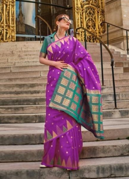 Violet Khadi Woven Silk Saree For Traditional / Religious Occasions